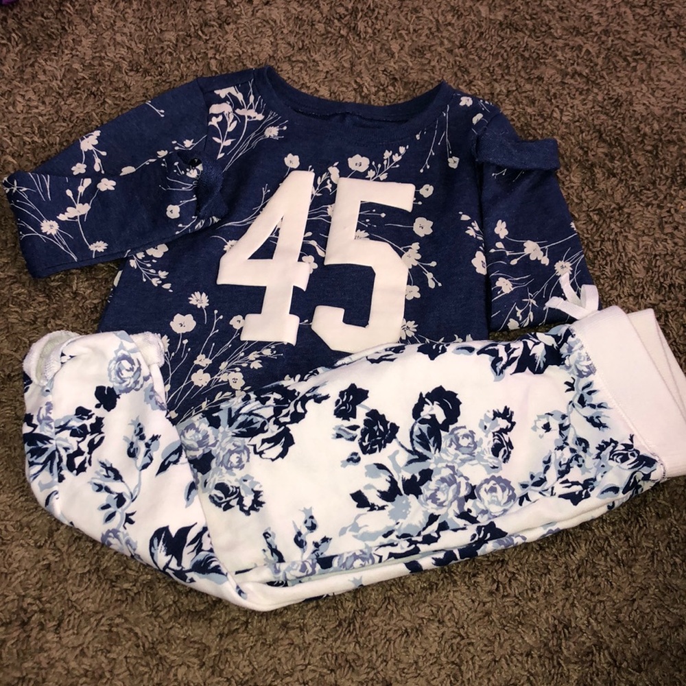 Girls Sweater with matching joggers